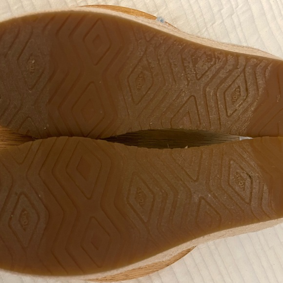 Toms Valencia Denim Slip-on Espadrille NWOT - Picture 6 of 6